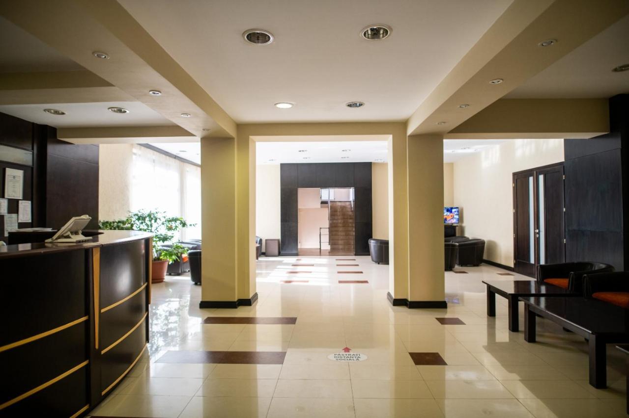 Hotel Savior Vaslui Luaran gambar