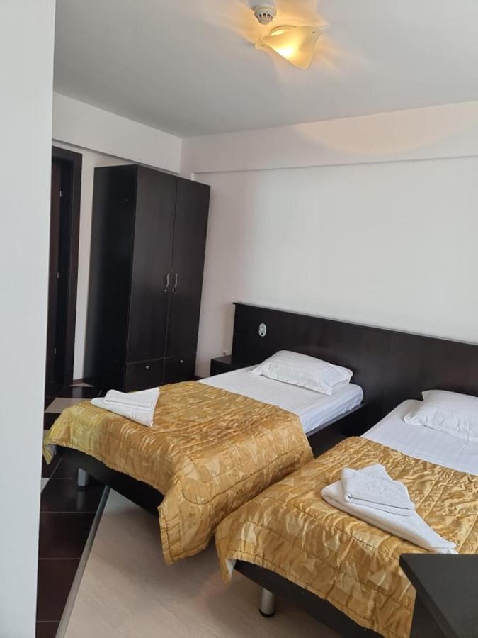 Hotel Savior Vaslui Luaran gambar