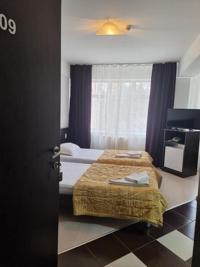 Hotel Savior Vaslui Luaran gambar