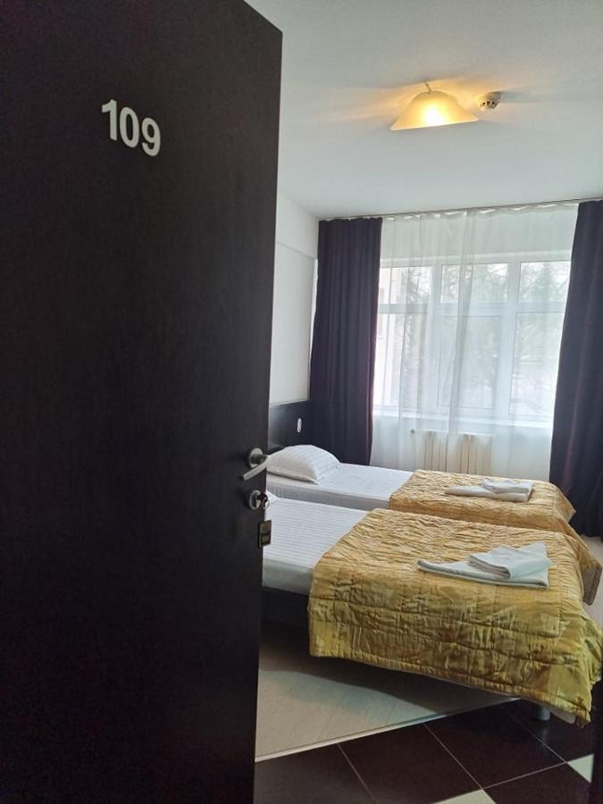 Hotel Savior Vaslui Luaran gambar