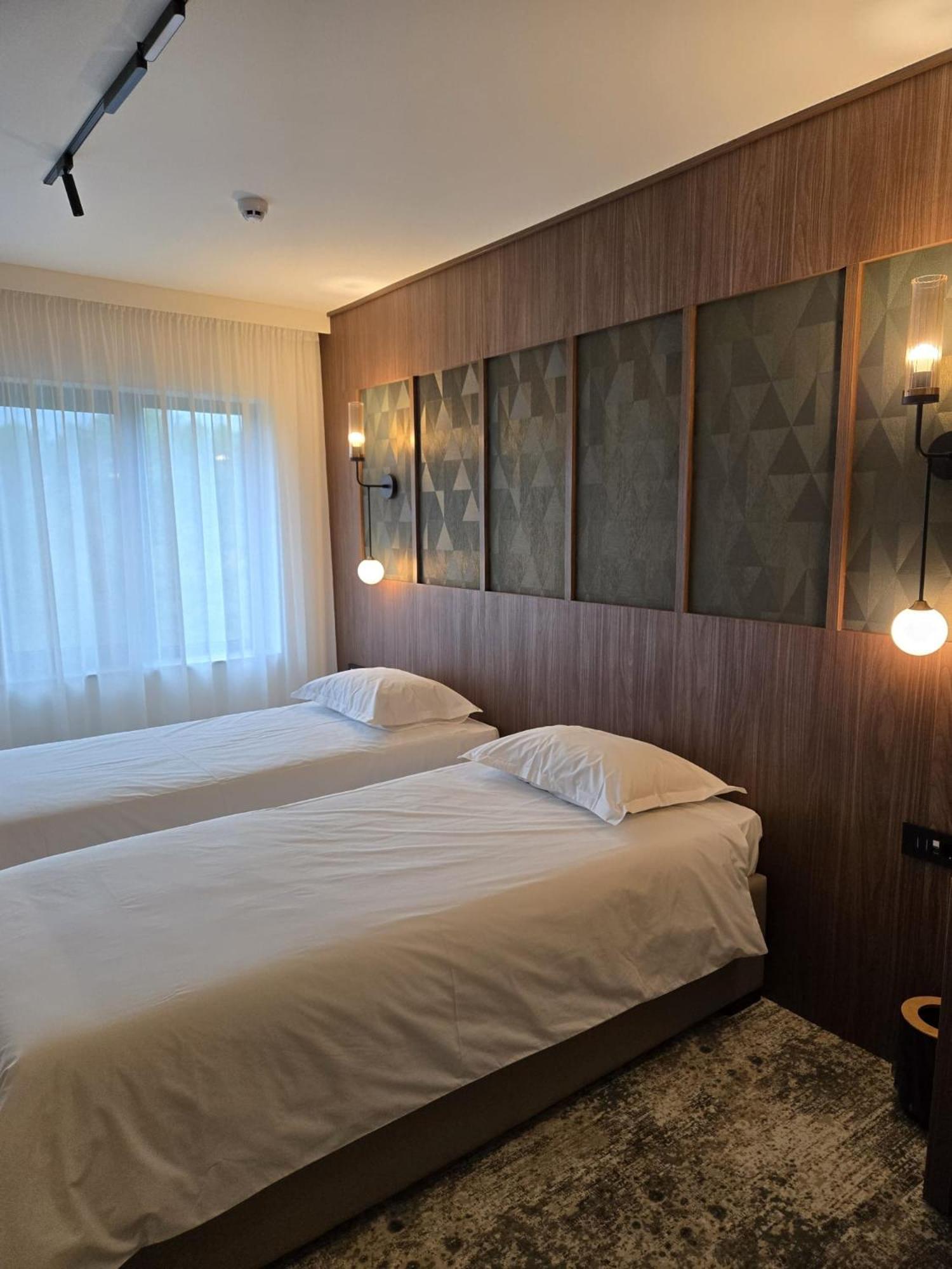 Hotel Savior Vaslui Luaran gambar
